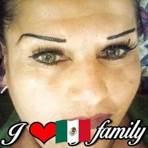 Meet your Posher, Maribel compton